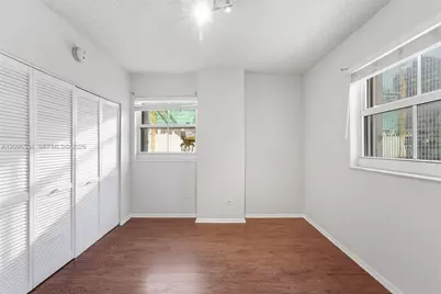 185 SE 14th Ter #1010, Miami, FL 33131 - Photo 21