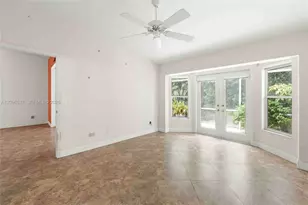 8033 San Vista Cir, Other City - In The State Of Florida, FL 34109 - Photo 19