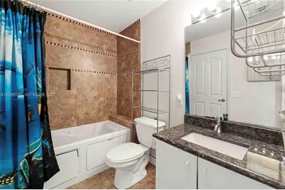 8033 San Vista Cir #12R, Other City - In The State Of Florida, FL 34109 - Photo 11