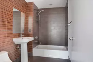 1040 Biscayne Blvd, Miami, FL 33132 - Photo 23