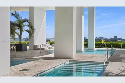 1040 Biscayne Blvd #1206, Miami, FL 33132 - Photo 33
