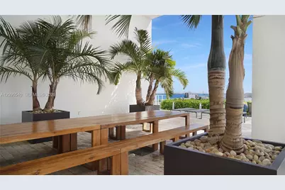 1040 Biscayne Blvd #1206, Miami, FL 33132 - Photo 31