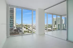 1040 Biscayne Blvd, Miami, FL 33132 - Photo 21
