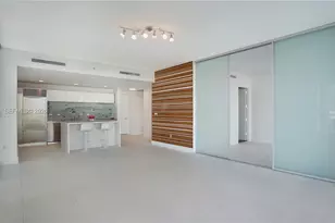1040 Biscayne Blvd, Miami, FL 33132 - Photo 5