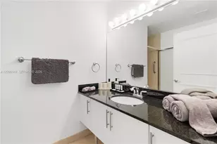 31 SE 5th Street 31 SE 5th St, Miami, FL 33131 - Photo 27