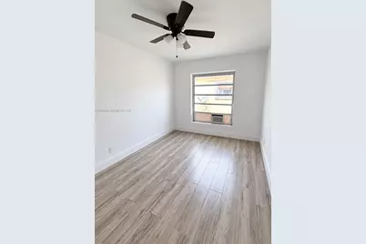 7712 Byron Ave #3, Miami Beach, FL 33141 - Photo 7