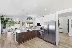 1391 NW 185th Terrace, Pembroke Pines, FL 33029 - Photo 13