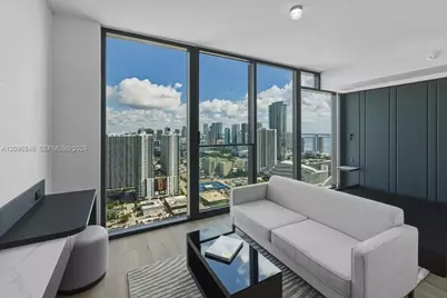 20 NE 11th St #3505, Miami, FL 33132 - Photo 3