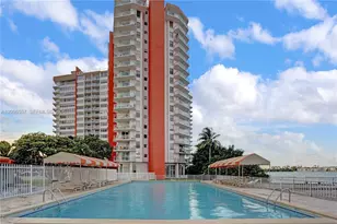 1301 NE Miami Gardens Dr, Miami, FL 33179 - Photo 1