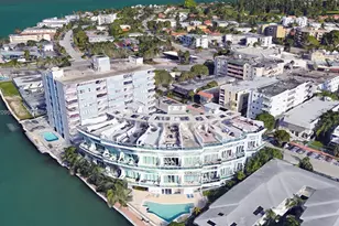 2000 Bay Dr, Miami Beach, FL 33141 - Photo 27