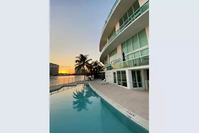 2000 Bay Dr #203, Miami Beach, FL 33141 - Photo 15