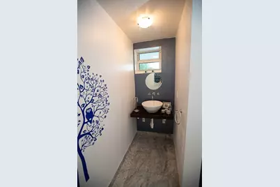 2000 Bay Dr #203, Miami Beach, FL 33141 - Photo 23