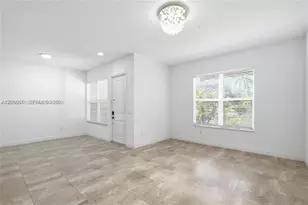 12441 NW 18th Ct, Pembroke Pines, FL 33028 - Photo 5