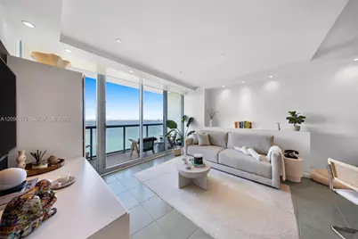 601 NE 36th St #2911, Miami, FL 33137 - Photo 3