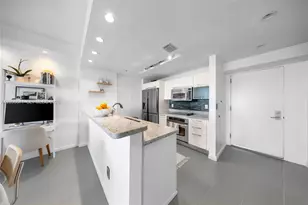 601 NE 36th St, Miami, FL 33137 - Photo 7