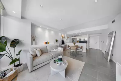 601 NE 36th St #2911, Miami, FL 33137 - Photo 5