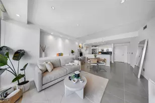 601 NE 36th St, Miami, FL 33137 - Photo 5