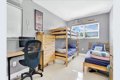 6930 SW 12th St, Pembroke Pines, FL 33023 - Photo 17