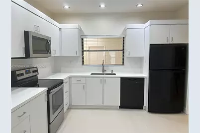 9005 SW 62nd Ter #5-H, Miami, FL 33173 - Photo 7