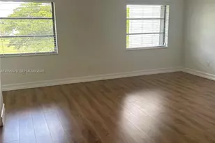 9005 SW 62nd Terrace, Miami, FL 33173 - Photo 11