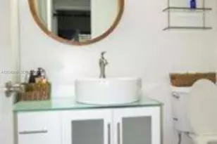 6472 SW 152nd Cir Pl, Miami, FL 33193 - Photo 5