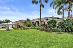 464 NE Cornwall Ave, Port Saint Lucie, FL 34983 - Photo 69