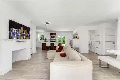 125 NW 100th Ter, Miami Shores, FL 33150 - Photo 11