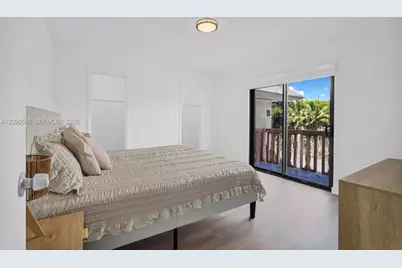 13210 Memorial Hwy #208, North Miami, FL 33161 - Photo 3