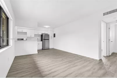 13210 Memorial Hwy #208, North Miami, FL 33161 - Photo 9