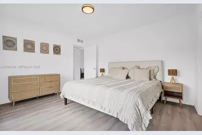13210 Memorial Hwy #208, North Miami, FL 33161 - Photo 5