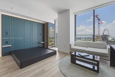 20 NE 11th St #2411, Miami, FL 33132 - Photo 11