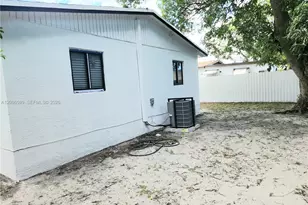 412 NW 21st Terrace, Fort Lauderdale, FL 33311 - Photo 29