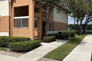 704 NW 92nd Ave, Plantation, FL 33324 - Photo 1
