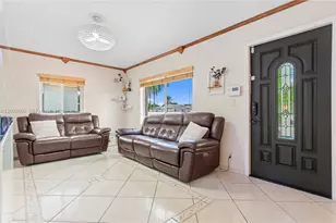 326 E 44th St, Hialeah, FL 33013 - Photo 5