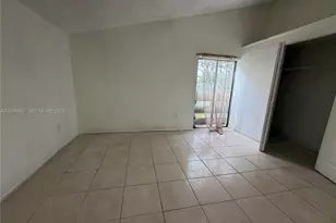 4634 NW 185th St, Miami Gardens, FL 33055 - Photo 13
