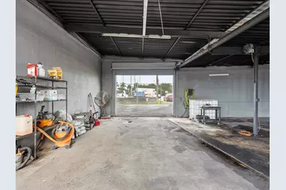 17200 NW 2nd Ct, Miami Gardens, FL 33169 - Photo 15