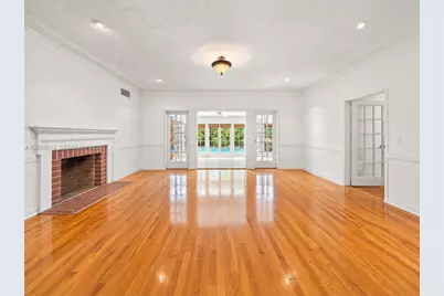 2301 N Greenway Drive, Coral Gables, FL 33134 - Photo 7