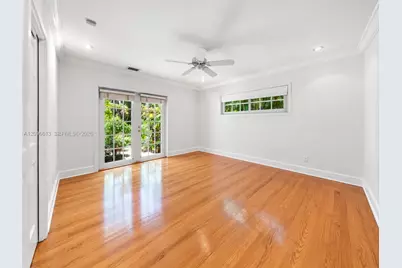 2301 N Greenway Drive, Coral Gables, FL 33134 - Photo 9