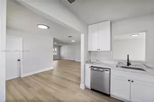 8300 NW 59th St, Tamarac, FL 33321 - Photo 23