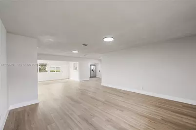 8300 NW 59th Street, Tamarac, FL 33321 - Photo 17