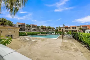 220 Lakeview Dr, Weston, FL 33326 - Photo 43