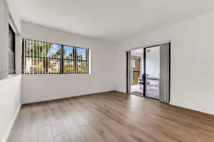 220 Lakeview Dr, Weston, FL 33326 - Photo 29
