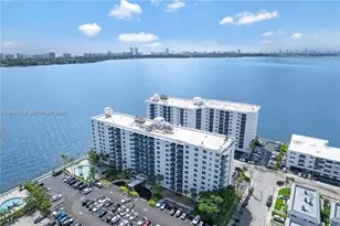 7501 E Treasure Dr, North Bay Village, FL 33141 - Photo 1