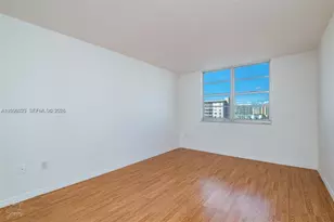 500 Bayview Dr, Sunny Isles Beach, FL 33160 - Photo 13