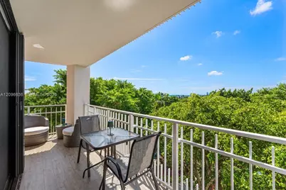 2000 Towerside Ter #710, Miami, FL 33138 - Photo 29