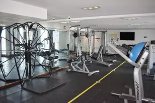 335 S Biscayne Blvd, Miami, FL 33131 - Photo 17