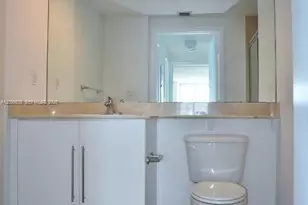 335 S Biscayne Blvd, Miami, FL 33131 - Photo 13