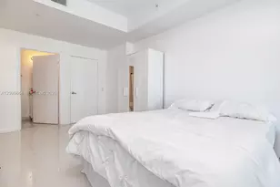 60 SW 13th St, Miami, FL 33130 - Photo 13