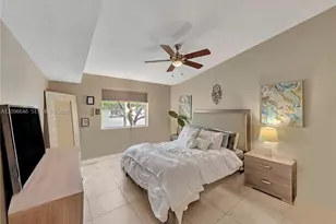 6245 SW 47th Manor, Davie, FL 33314 - Photo 13