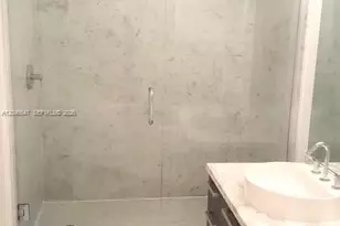 253 NE 2nd St, Miami, FL 33132 - Photo 13